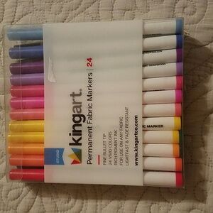 Kingart permanent fabric markers